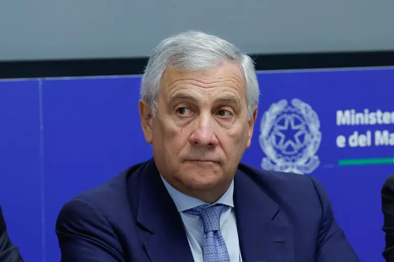 MINISTRI ITALIAN I PUNËVE TË JASHTME ANTONIO TAJANI: SIGURIA JONË ËSHTË NË RREZIK; BASHKIMI EVROPIAN DUHET TË MARRË PJESË NË NEGOCIATA PËR ÇËSHTJEN E UKRAINËS.