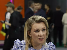 ZËDHËNËSJA E MINISTRISË SË JASHTME RUSE MARIA ZAKHAROVA: KUNDËRSHTOJMË VENDOSJEN E TRUPAVE TË NATO-s NË UKRAINË; AKTI DO TË ÇONTE NË PËRSHKALLËZIM ME PASOJA TË PAPARASHIKUESHME.