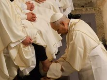 PAPA LEO XIV-të: ËSHTË BLASFEMI KUR NJERIU DËSHIRON TË FITOJË DUKE VRARË.
