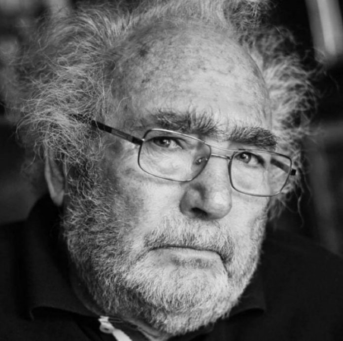 MINISTRI I EKONOMISË KULTURËS DHE INOVACIONIT I REPUBLIKËS SË SHQIPËRISË BLENDI GONXHJA PËRKUJTOI ARTISTIN DHE TË BURGOSURIN POLITIK MAKS VELO NË DITËN E TIJ TË LINDJES.