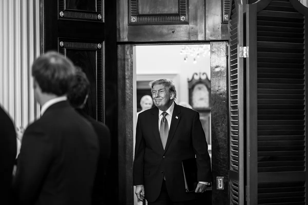 PRESIDENTI DANLLD TRAMP (DONALD TRUMP): IRANI U MUND RËNDË; NGUSHTICA E HORMUZIT SË SHPEJTI DO TË JETË TERRITOR AMERIKAN.