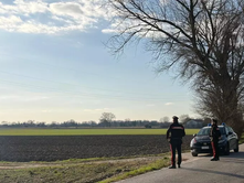 VENECIA | NJË 25-VJEÇAR NGA EVROPA LINDORE U GJET I VRARË ME ARMË ZJARRI NË TËMTH DHE I HEDHUR NË NJË ARË.