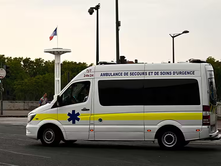 NORMANDI | NË MAKINË PËRPLASI KËMBËSORËT; NJË I VDEKUR; DISA TË PLAGOSUR.