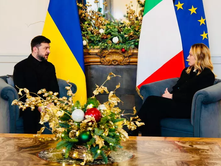 ITALI | KRYEMINISTRJA XHORXHA (GIORGIA) MELONI PRITI NË TAKIM PRESIDENTIN VOLODIMIR ZELENSKI NË PALLATIN KIXHI (PALAZZO CHIGI).