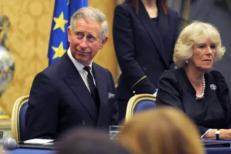 PALLATI I BAKINGHEM (BUCKINGHAM): MBRETI KARL (CHARLES) III DHE MBRETËRESHA KAMILA DO TË VIZITOJNË VATIKANIN PËR TU TAKUAR ME PAPA LEO XIV-të.