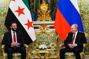 PRESIDENTI I PËRKOHSHËM I SIRISË AHMAD AL-SHARAA SHKOI RUSI KU U PRIT NË KREMLIN NGA PRESIDENTI VLADIMIR PUTIN.