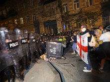 PROTESTAT NË GJEORGJI JANË TË NDRYSHME KËTË HERË.