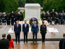 PRESIDENTI DANLLD TRAMP (DONALD TRUMP): IRANI DËSHIRON NJË MARRËVESHJE.