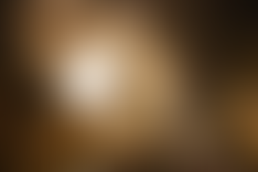 GREQI | KRYETARI I BASHKISË SË ATHINËS HARI DUKA (HARIS DOUKAS) NDEZI PEMËN E KRISHTLINDJEVE NË SHESHIN “KUSHTETUTA” (SYNTAGMA) DUKE HAPUR SEZONIN E FESTAVE.