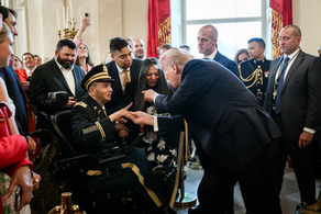 PRESIDENTI DANLLD TRAMP (DONALD TRUMP) SHPALLI ARMËPUSHIM TRE-DITOR NË UKRAINË DUKE FILLUAR NGA DATA 9 DERI NË 11 MAJ.