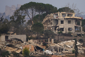 FORCAT MBROJTËSE TË IZRAELIT GODITËN VENDET E NISJES SË RAKETAVE TË HEZBOLLAHUT NË LIBANIN JUGOR.