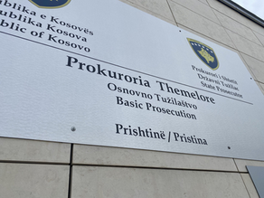 PRISHTINË: PROKURORIA URDHËROI ARRESTIMIN E PUNONJËSIT TË POLICISË SË REPUBLIKËS SË KOSOVËS LEUGZIM KLINAKU ME DETYRË NË STACIONIN “JUGU” (DREJTORIA RAJONALE PRISHTINË) | DHUNË FIZIKE NDAJ KOLEGUT.