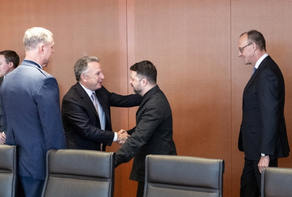 PRESIDENTI VOLODIMIR ZELENSKI: DUA TË BIND SHBA-ës TË NGRIJNË VIJËN E FRONTIT.