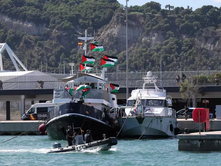 “FLOTILJA GLOBAL SUMUD” U KTHYE NË BARCELONË PËR SHKAK TË MOTIT TË KEQ | MINISTRI IZRAELIT I SIGURISË KOMBËTARE BEN-GVIR PARALAJMËRON AKTIVISTËT E FLOTILJES SE DO TË TRAJTOHEN SI TERRORISTË.