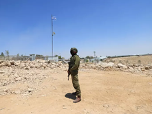 MEDIAT | KRYETARI I BASHKISË SË HEBRONIT TAISIR (TAYSEER) ABU SNEINA U ARRESTUA NGA FORCA MBROJTËSE E IZRAELIT (IDF); VENDNDODHJA E TIJ NUK DIHET; HEBRONI U VENDOS NË SHTETRRETHIM.