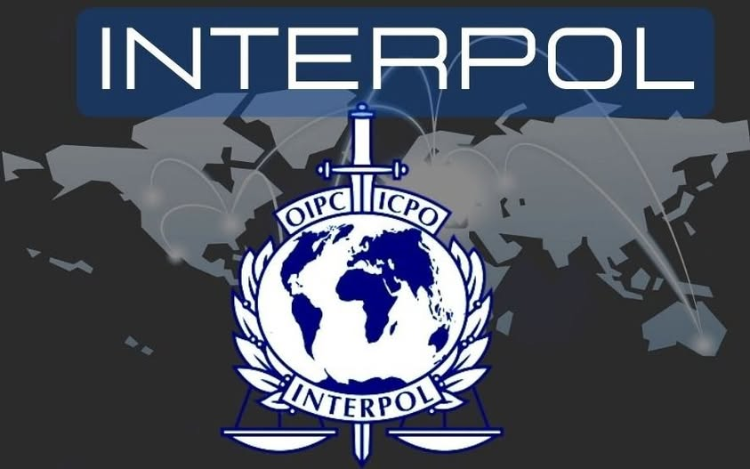 TIRANË | AURELIA BRATIANU (QYTETARE RUMUNE) U EKSTRADUA NGA REPUBLIKA FEDERALE E GJERMANISË; GJYKTATA E TIRANËS I KA SHQIPTUAR DËNIM PENAL ME 5 VJET BURG.