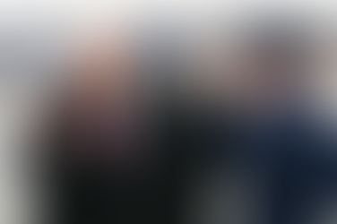 PRESIDENTI DANLLD TRAMP (DONALD TRUMP): A DO TË NDALOJMË VEPRIMET USHTARAKE? DO TË SHOHIM.