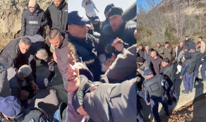 FSHATI RRJOLL; VELIPOJË | BANORËT E FSHATIT RRJOLL DOLËN SËRISH NË PROTESTË PRANË KANTIERIT TË NDËRTIMIT TË OLIGARKUT BASHKIM ULAJ DUKE KUNDËRSHTUAR PROJEKTIN QË U PUSHTON TOKAT STËRGJYSHORE.