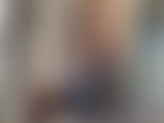 MBRETËRESHA KAMILA E BRITANISË SË MADHE PO MBAN ZI PËR NGORDHJEN E QENIT TË SAJ TË QUAJTUR BETH.