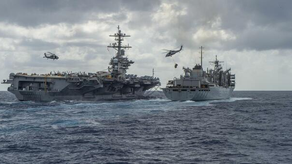 IRAN | KOMANDANTI I MARINËS SË KORPUSIT TË GARDËS REVOLUCIONARE ISLAMIKE ALIREZA TANGSIRI: ANIJET DUHET T'I KËRKOJNË TEHERANIT LEJE PËR TË KALUAR NËPËR NGUSHTICËN E HORMUZIT.