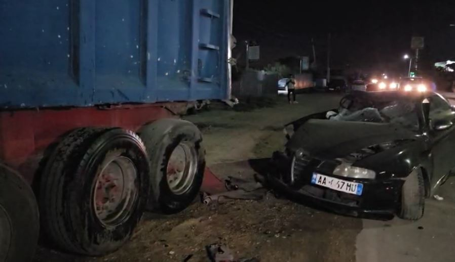 Pamje fotografike nga vendi i ngjarjes.