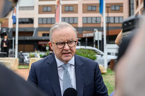 AUSTRALI | KRYEMINISTRI ME GJAK SHQIPTAR ENTËNI ËLLBENIZ (ANTHONY ALBANESE): SANKSIONE KUNDËR URREJTJES + PËRÇARJES + RADIKALIZIMIT.