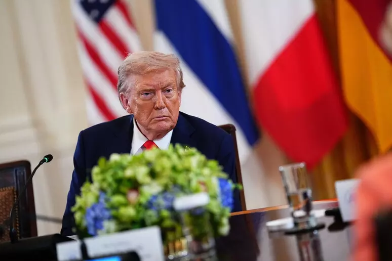 PRESIDENTI DANLLD TRAMP (DONALD TRUMP): NUK E DIJA PËR BASTISJEN E FBI-së NË SHTËPINË E XHON (JOHN) BOLTONIT (ISH-KËSHILLTARI I TIJ I SIGURISË KOMBËTARE); BOLTONI ËSHTË KRIMINEL.