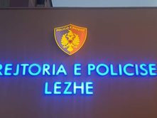 LEZHË: DËFRIM MATMUJA (BANUES NË FSHATIN BREGLUMË TË KUKËSIT) U ARRESTUA | PO TRANSPORTONTE ME AUTOMJET 6 EMIGRANTË EGJIPTIANË.