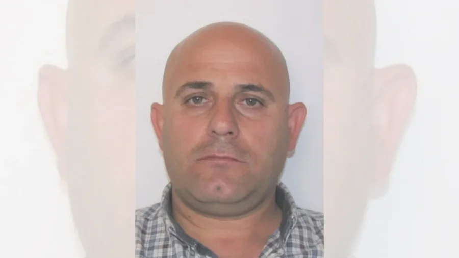 FSHATI ZALLË; KRUJË | FATMIR ALLA U ARRESTUA; YLLI ZALLA I SHPËTOI ARRESTIMIT DUKE U FSHEHUR NË PYLL.