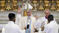 PAPA LEO XIV-të: NA DUHET ZJARRI I DASHURISË; JO ZJARRI I ARMËVE.