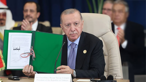 PRESIDENCA TURKE | PRESIDENTI DANLLD TRAMP (DONALD TRUMP) FTOI PRESIDENTIN REXHEP TAIP ERDOGAN TË BASHKOHET ME KËSHILLIN E PAQES NË GAZË.