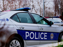 AEROPORTI “ADEM JASHARI”; PRISHTINË | EGZON KQIKU U ARRESTUA; 900 € TË FALSIFIKUARA NË GJILAN.