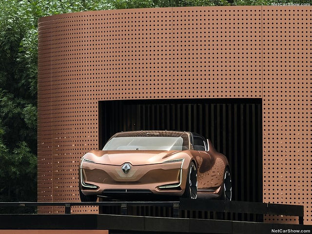 Renault-Symbioz_Concept-2017-800-05