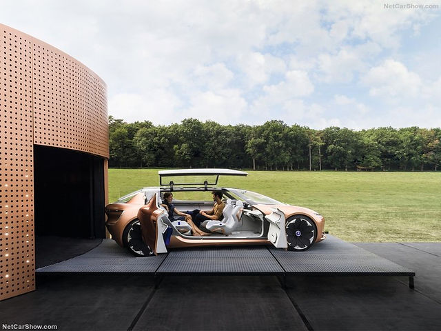 Renault-Symbioz_Concept-2017-800-13