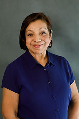 Zehra Murthy's Headshot.jpg