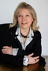 Carolyn Seefer.jpg