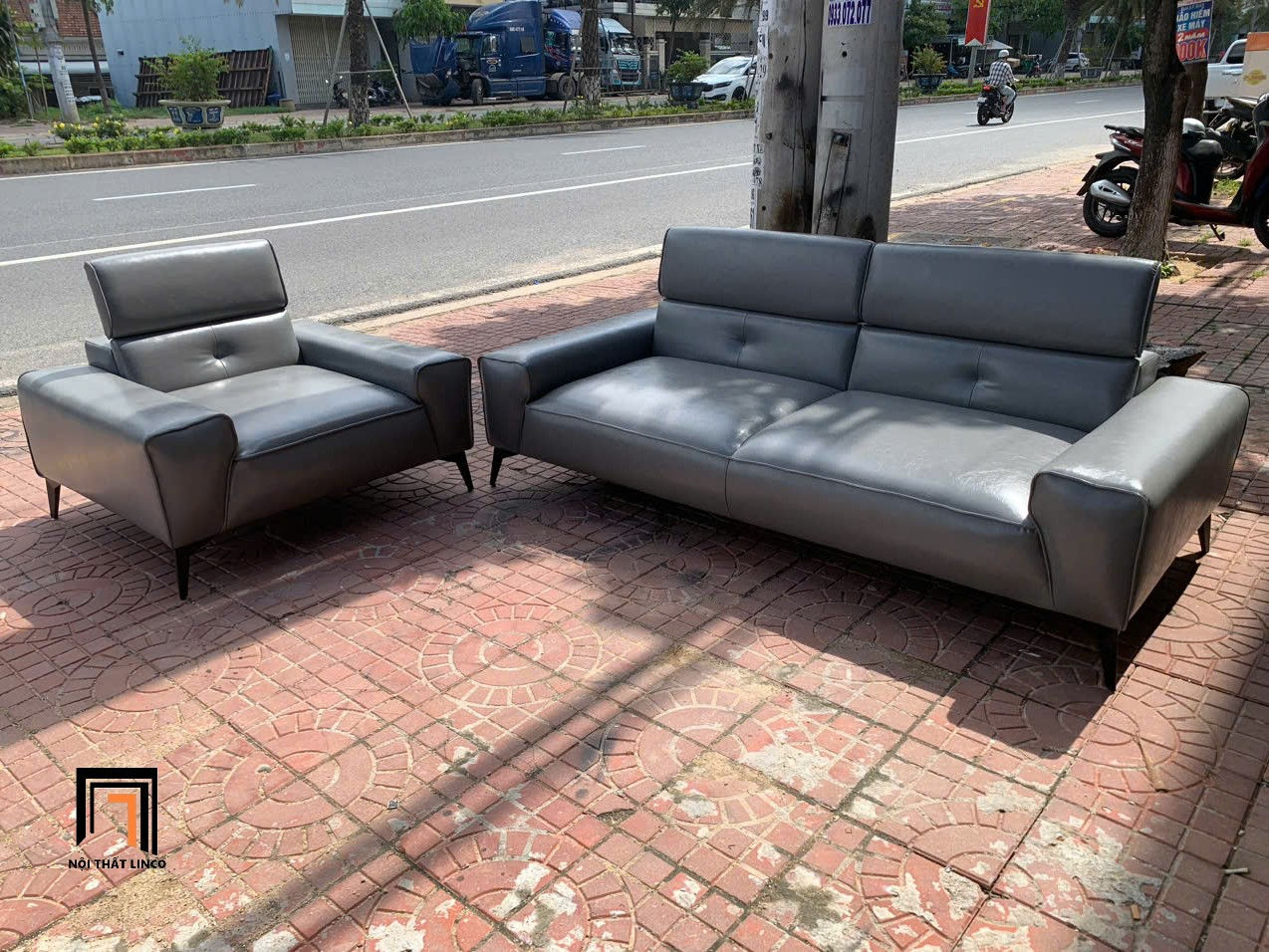 Bộ ghế sofa da Pu bóng màu xám KT141 Weta kê đầu gật gù