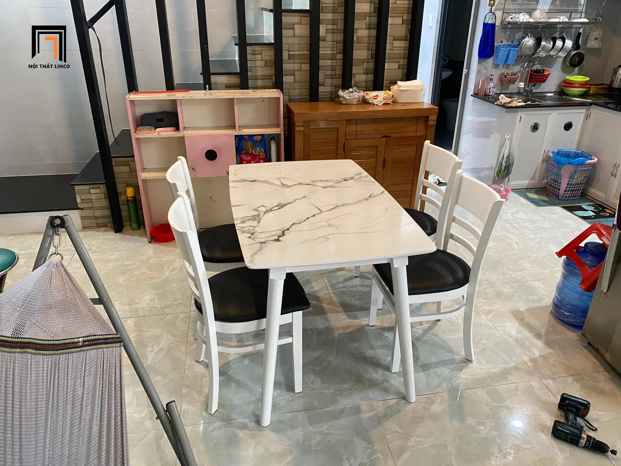 Bộ bàn ghế ăn gia đình 27-KH4-G2-B110 mặt bàn sơn giả đá