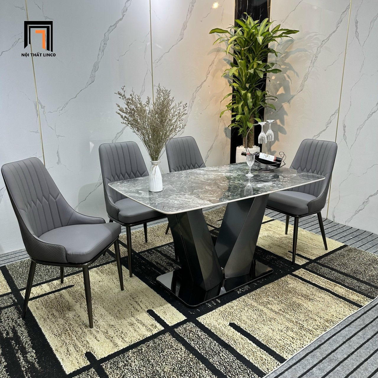 Bộ bàn ăn mặt đá ceramic 18-BAD4-G32-B71 4 ghế da giả
