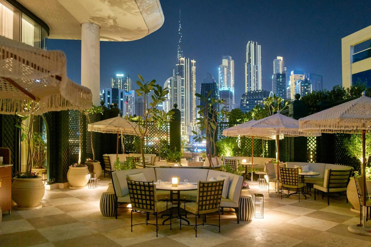 The Lana Dubai, Dorchester Collection : Nouvel hôtel de luxe à Business Bay, vue Downtown terrasse
