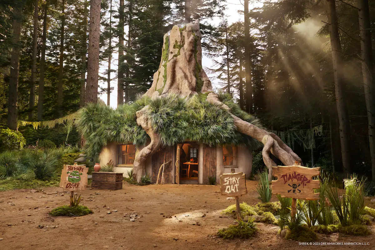 maison-de-shrek-airbnb.webp