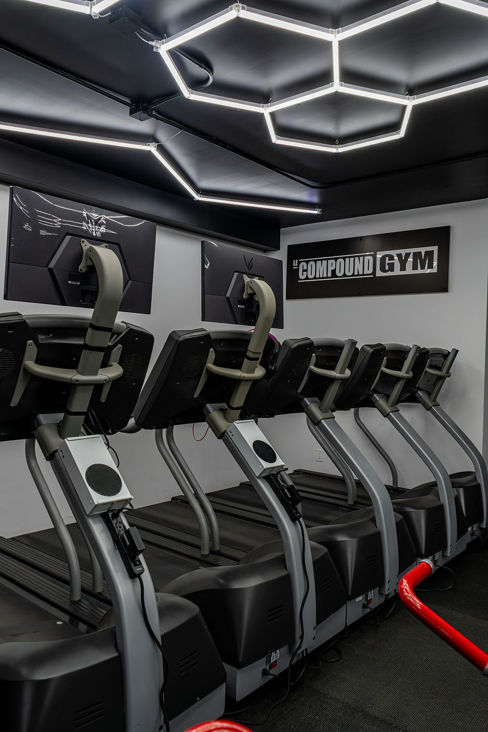 Le Compound GYM Napierville | Cardio & Musculation