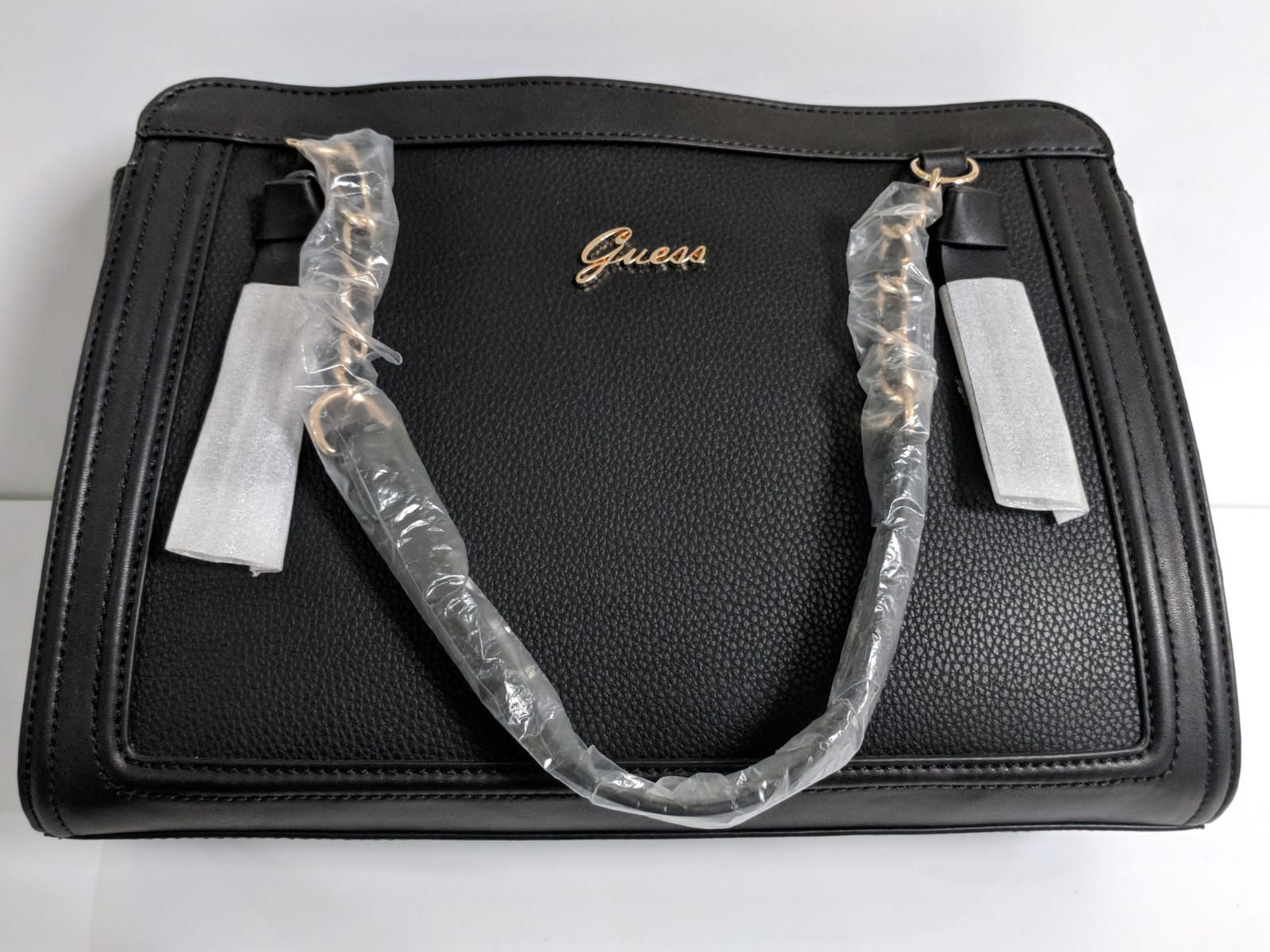 GUESS HAZELWOOD COLOR-BLOCK SATCHEL