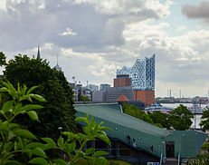 Hamburg – Stadt zwischen Hafen und Horizont