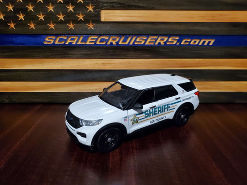 2022 Lee Sheriff's Office Ford Explorer | Scale Cruisers