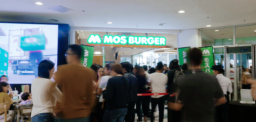 MOS Burger, Japan, Fastfood, popup store, booth, tamagochi style, AVP, event, launch Toyota brand collaboration, PR