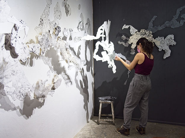 Photo haute définition, Papiers de soi initié par Jean-Marc Paubel, installation in situ d