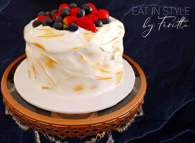 White Christmas Cake