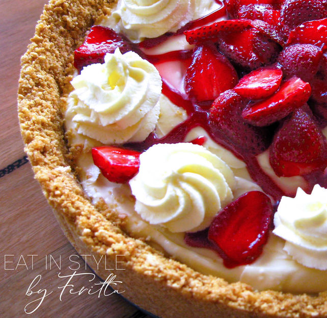 No-Bake Strawberry Cheesecake