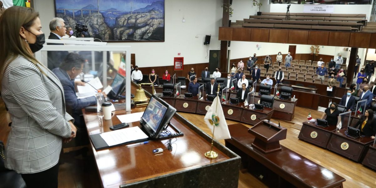 Fortalece Congreso la profesión de valuador content media